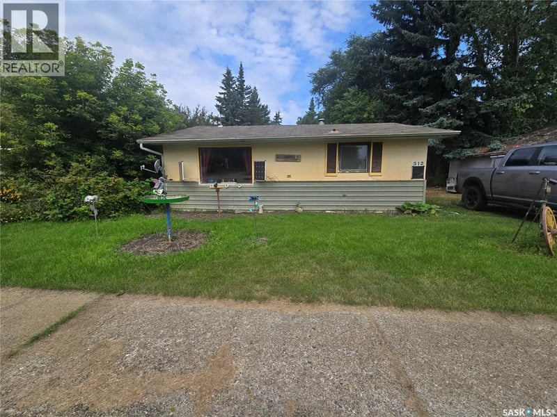 312 Main STREET, Kennedy, Saskatchewan, S0G2R0, Kennedy, Saskatchewan — photo 1 of 5
