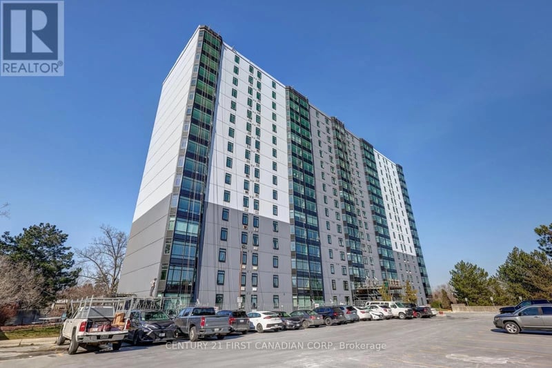 #1014 45 Pond Mills Road, London South (South J), Ontario, N5Z4W5, London South (South J), Ontario — photo 1 of 5