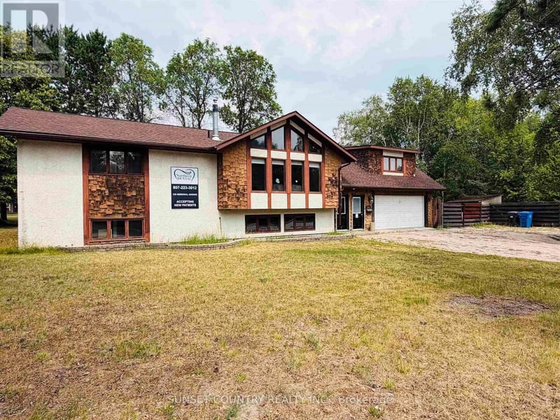 239 Memorial Avenue, Dryden (Milestone), Ontario, P8N2M6, Dryden (Milestone), Ontario — photo 1 of 5