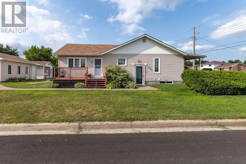 199 Cote, Chelmsford, Ontario, P0M1L0, Chelmsford, Ontario — photo 1 of 5