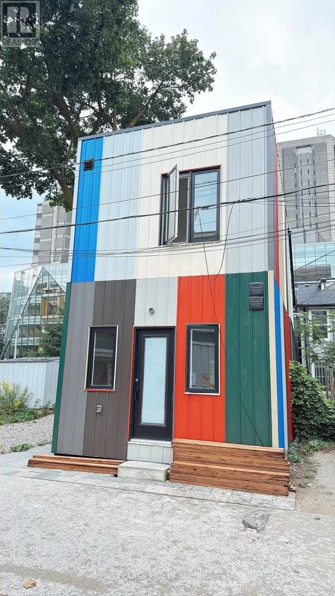 #201 356 Huron Street, Toronto (University), Ontario, M5S2G3, Toronto (University), Ontario — photo 1 of 5