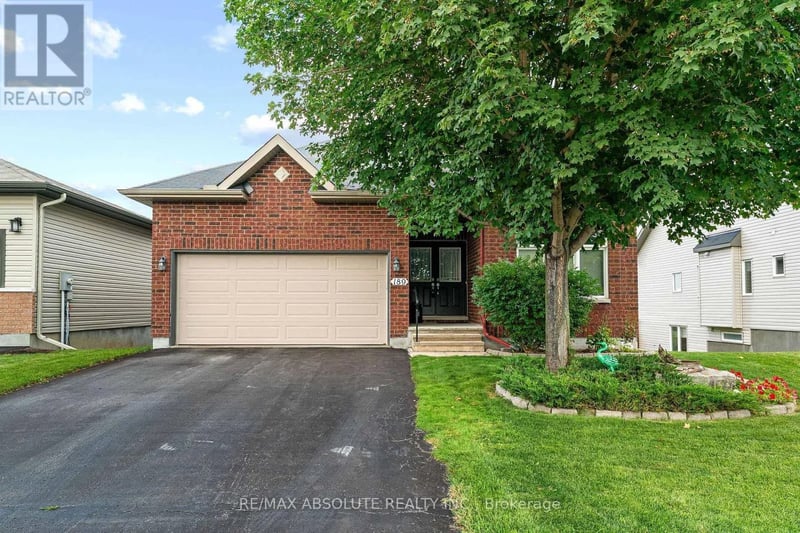 189 Edey Street, Arnprior, Ontario, K7S0G2, Arnprior, Ontario — photo 1 of 5