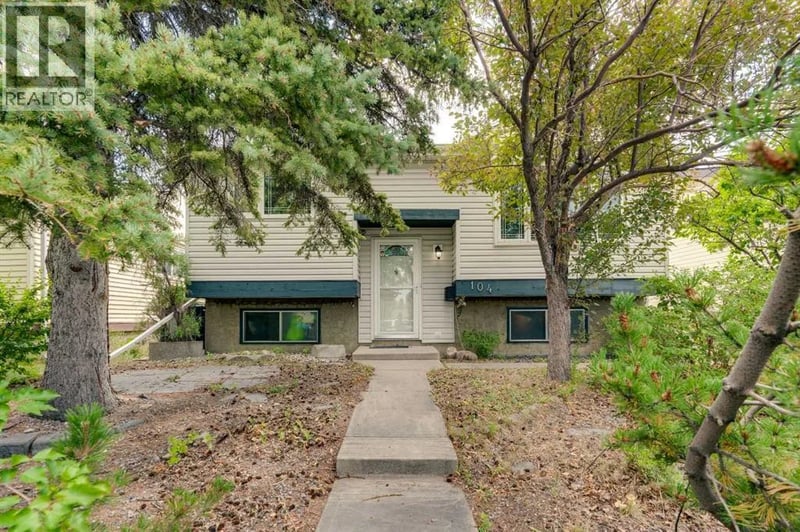 104 Falsby Way Northeast, Calgary, Alberta, T3J1C4, Calgary, Alberta — photo 1 of 5