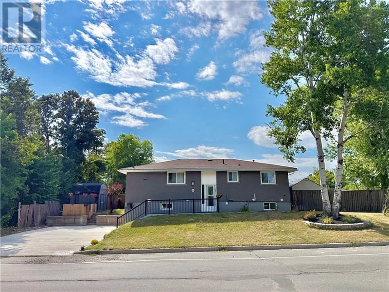 1505 Gary Avenue, Sudbury, Ontario, P3A4G2, Sudbury, Ontario — photo 1 of 5