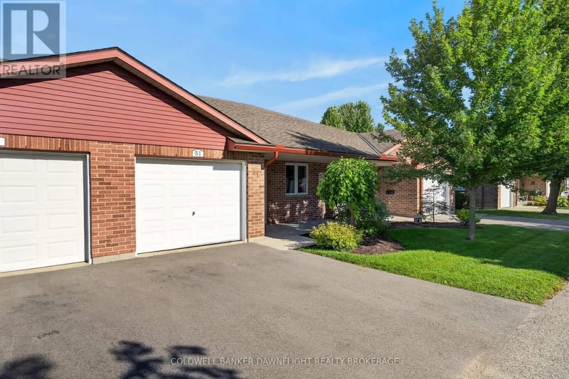 #51 300 Johnt Street South, Stratford, Ontario, N5A7V5, Stratford, Ontario — photo 1 of 5