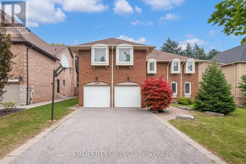 143 Cambridge Crescent, Richmond Hill (South Richvale), Ontario, L4C6G1, Richmond Hill (South Richvale), Ontario — photo 1 of 5