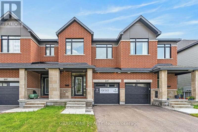 239 Monticello Avenue, Ottawa, Ontario, K2S2R8, Ottawa, Ontario — photo 1 of 5