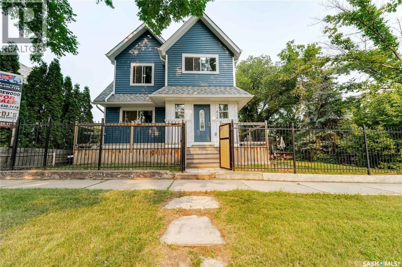 414 Main STREET S, Moose Jaw, Saskatchewan, S6H5S9, Moose Jaw, Saskatchewan — photo 1 of 5