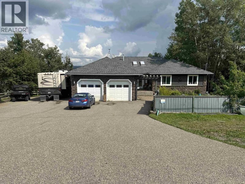 13345 CHARLIE LAKE Crescent, Charlie Lake, British Columbia, V0C1H0, Charlie Lake, British Columbia — photo 1 of 5
