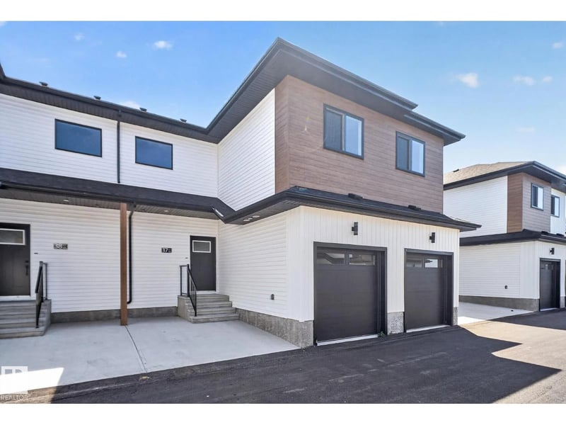 #38 130 HAWKS RIDGE BV NW, Edmonton, Alberta, T5S0T2, Edmonton, Alberta — photo 1 of 5