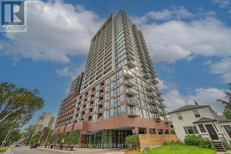 #208 28 Ann Street, Mississauga (Port Credit), Ontario, L5G0E1, Mississauga (Port Credit), Ontario — photo 1 of 5