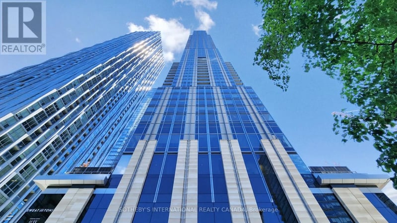 #2112 11 Yorkville Avenue, Toronto (Annex), Ontario, M4W0B7, Toronto (Annex), Ontario — photo 1 of 5
