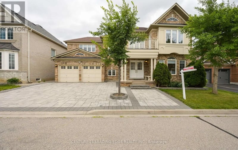 37 Drawbridge Drive, Markham (Berczy), Ontario, L6C2B4, Markham (Berczy), Ontario — photo 1 of 5