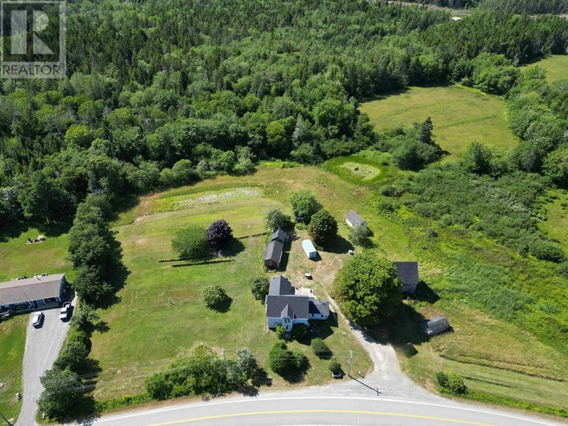 8924 Highway 3, Pleasant Lake, Nova Scotia, B5A5J9, Pleasant Lake, Nova Scotia — photo 1 of 5