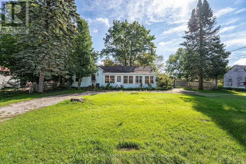 120 Elizabeth Street, Essa (Angus), Ontario, L0M1B0, Essa (Angus), Ontario — photo 1 of 5