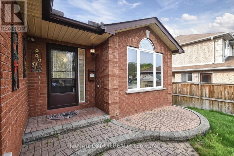 72 Osprey Ridge Road, Barrie (Little Lake), Ontario, L4M6P3, Barrie (Little Lake), Ontario — photo 1 of 5