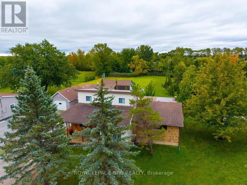 647 Chippawa Road, Port Colborne (Bethel), Ontario, L3K5V5, Port Colborne (Bethel), Ontario — photo 1 of 5