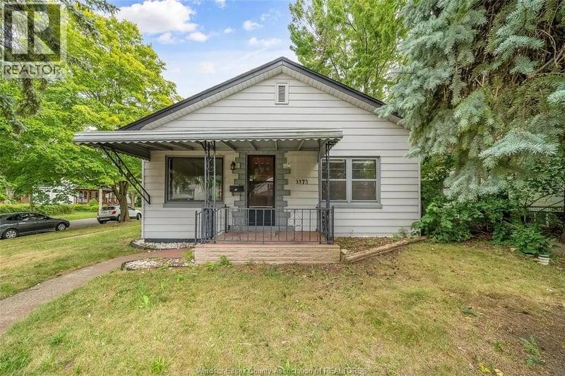 3173 WYANDOTTE West, Windsor, Ontario, N8Y4V1, Windsor, Ontario — photo 1 of 5