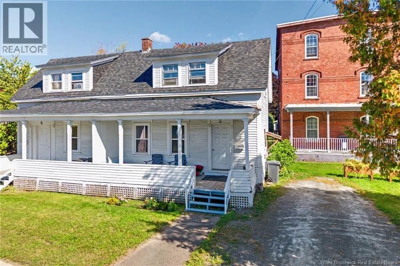 2 River Street, Fredericton, New Brunswick, E3A4L6, Fredericton, New Brunswick — photo 1 of 5