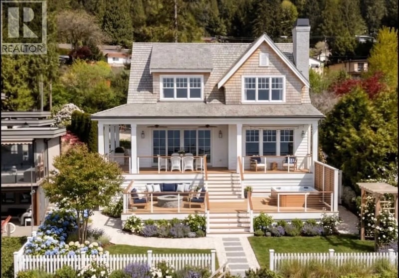 668 ALDERSIDE Road, Port Moody, British Columbia, V3H3A5, Port Moody, British Columbia — photo 1 of 5