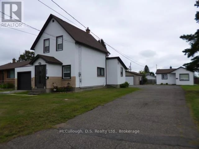 458 & 460 Egan Street, Thunder Bay (Shuniah), Ontario, P7A2X5, Thunder Bay (Shuniah), Ontario — photo 1 of 5