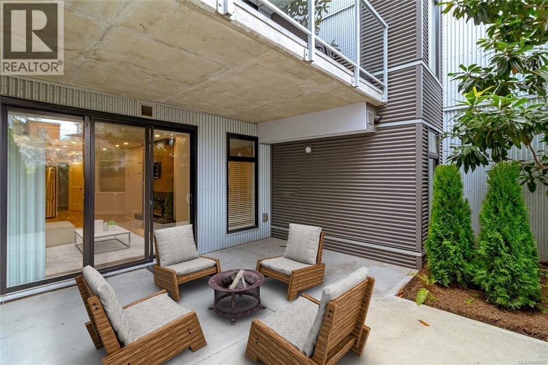#115 950 Whirlaway Crescent, Langford, British Columbia, V9B6W6, Langford, British Columbia — photo 1 of 5