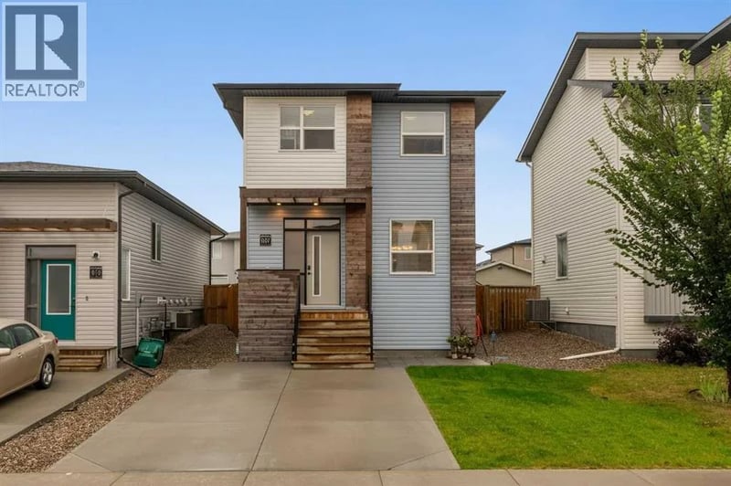809 Greywolf Run North, Lethbridge, Alberta, T1H7G2, Lethbridge, Alberta — photo 1 of 5