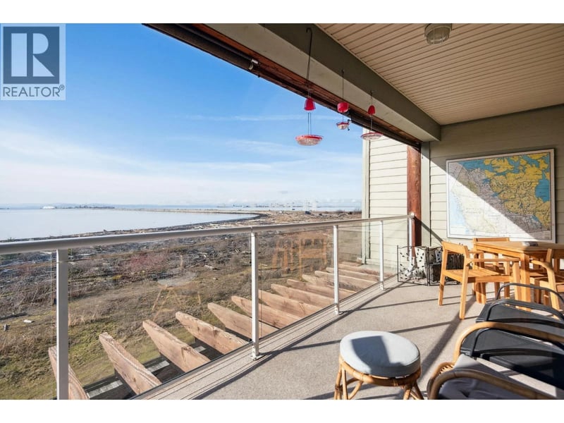 #210 1120 TSATSU SHORES Drive, Tsawwassen, British Columbia, V4M4G3, Tsawwassen, British Columbia — photo 1 of 5