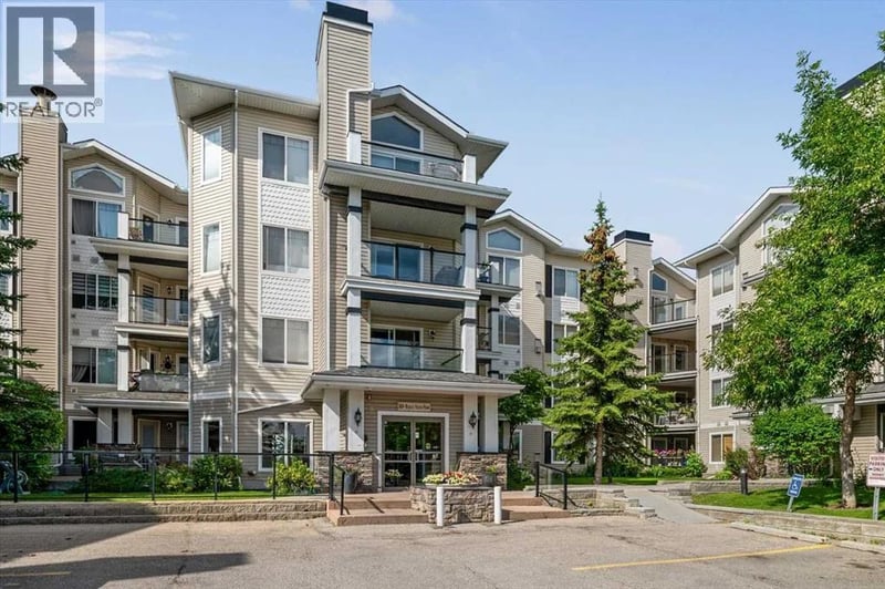 369 Rocky Vista Park Northwest, Calgary, Alberta, T3G5K7, Calgary, Alberta — photo 1 of 5