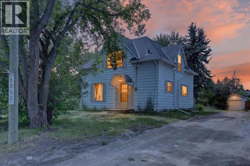 1322 23 Street, Didsbury, Alberta, T0M0W0, Didsbury, Alberta — photo 1 of 5