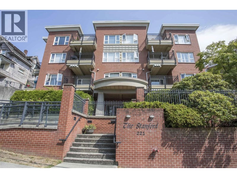 #606 221 ELEVENTH Street, New Westminster, British Columbia, V3M4C8, New Westminster, British Columbia — photo 1 of 5