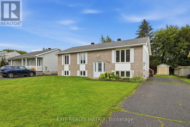 109 Oswald Street, Champlain, Ontario, K0B1R0, Champlain, Ontario — photo 1 of 5
