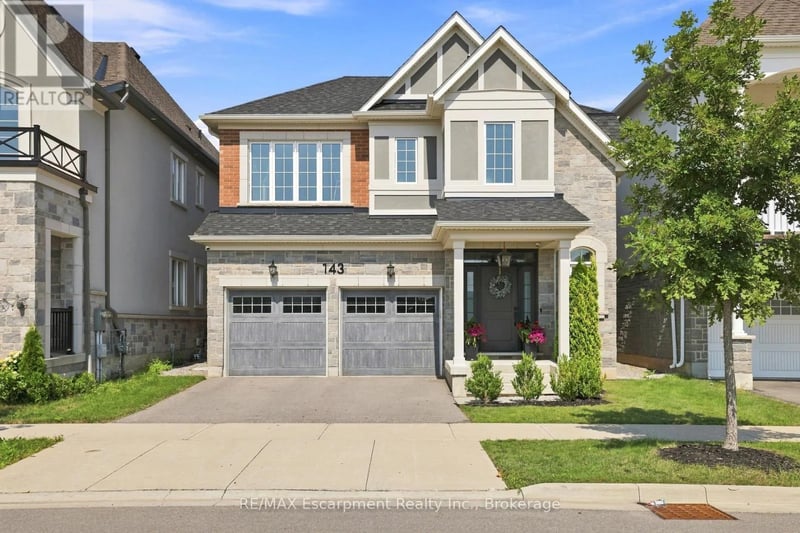 143 Threshing Mill Boulevard, Oakville (GO Glenorchy), Ontario, L6H0V5, Oakville (GO Glenorchy), Ontario — photo 1 of 5