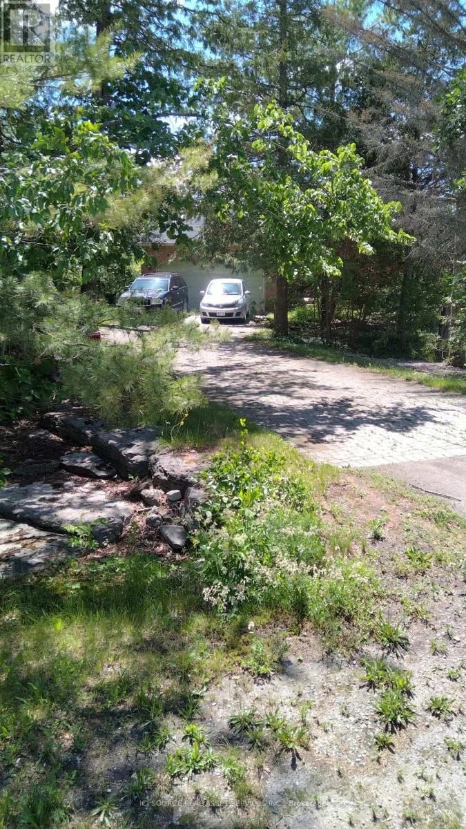 87 Navigators Trail, Kawartha Lakes (Bobcaygeon), Ontario, K0M1A0, Kawartha Lakes (Bobcaygeon), Ontario — photo 1 of 5