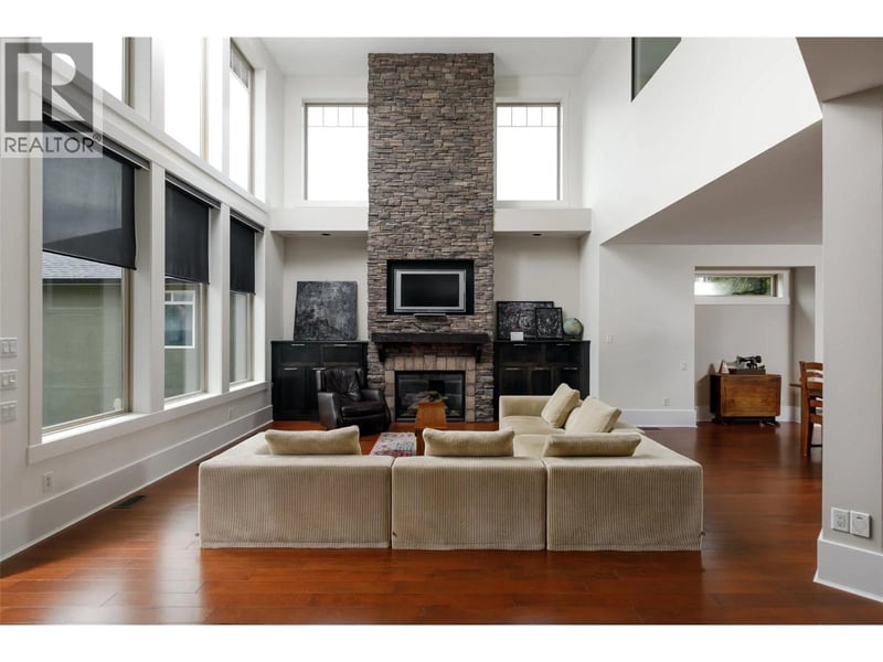 3192 Vineyard View Drive, West Kelowna, British Columbia, V4T3B4, West Kelowna, British Columbia — photo 1 of 5