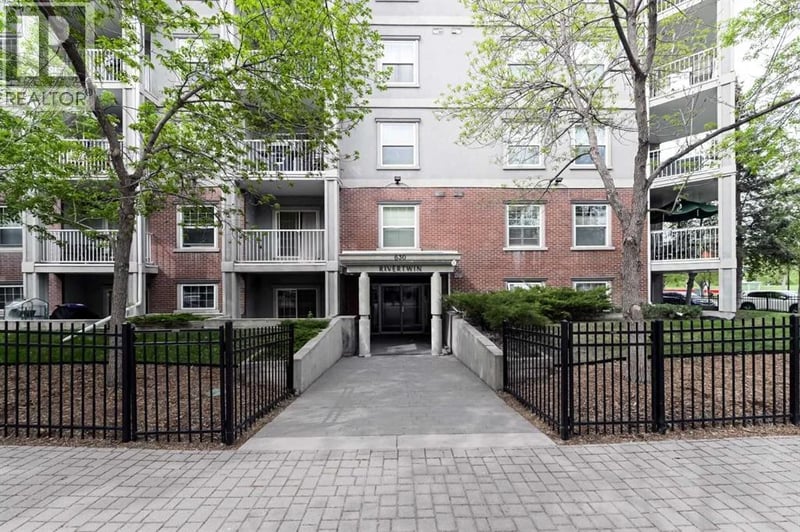 630 8 Avenue Southeast, Calgary, Alberta, T2G5T2, Calgary, Alberta — photo 1 of 5