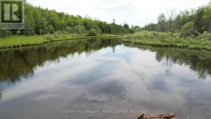 194543 Sideroad 30NDR Sideroad North, West Grey, Ontario, N0G1S0, West Grey, Ontario — photo 1 of 5