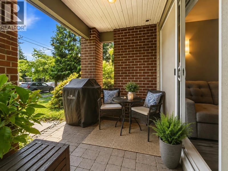 #110 5889 IRMIN Street, Burnaby, British Columbia, V5J0C1, Burnaby, British Columbia — photo 1 of 5