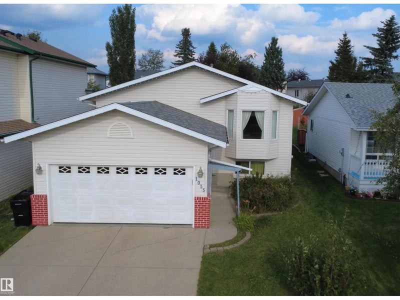 1055 JONES CR NW, Edmonton, Alberta, T6L6Y1, Edmonton, Alberta — photo 1 of 5