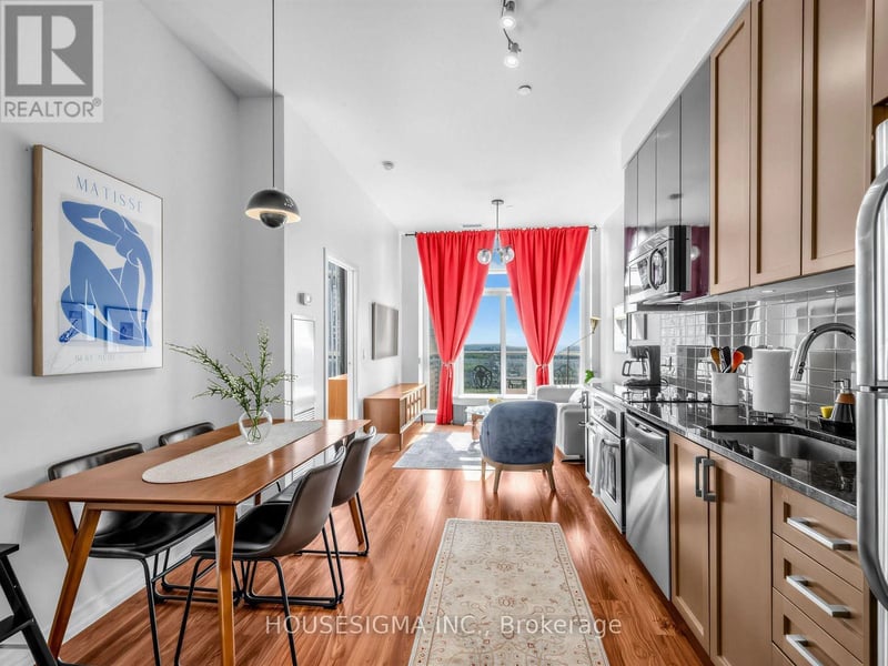 #3601 89 Dunfield Avenue, Toronto (Mount Pleasant West), Ontario, M4S0A4, Toronto (Mount Pleasant West), Ontario — photo 1 of 5