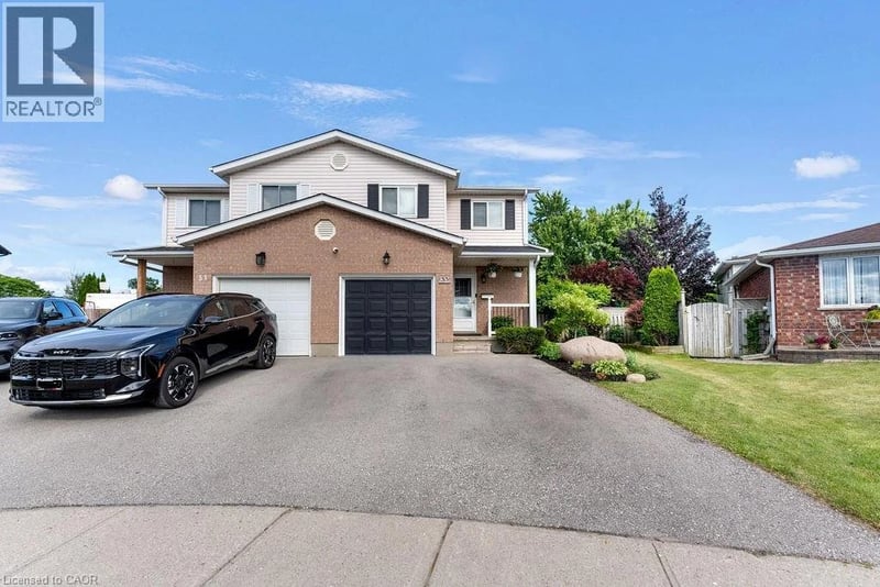33 REMPLE Court, Cambridge, Ontario, N1P1C2, Cambridge, Ontario — photo 1 of 5