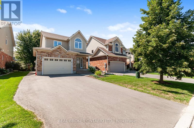320 Holden Street, Collingwood, Ontario, L9Y0E1, Collingwood, Ontario — photo 1 of 5
