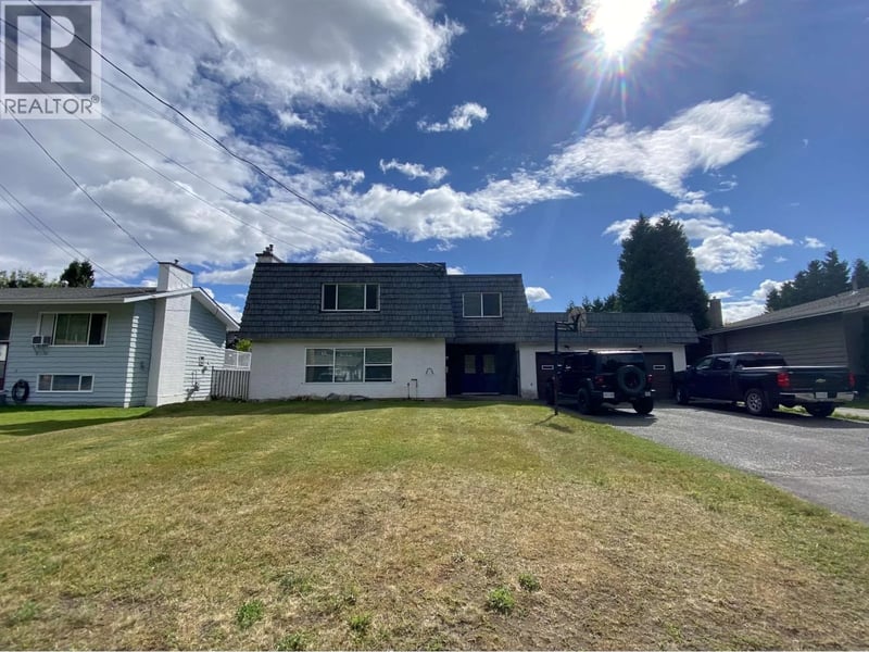 4725 MCCONNELL Avenue, Terrace, British Columbia, V8G2G7, Terrace, British Columbia — photo 1 of 5
