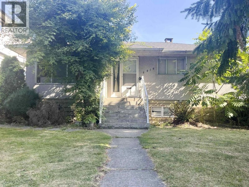 5010 LORRAINE Avenue, Burnaby, British Columbia, V5G2S2, Burnaby, British Columbia — photo 1 of 5