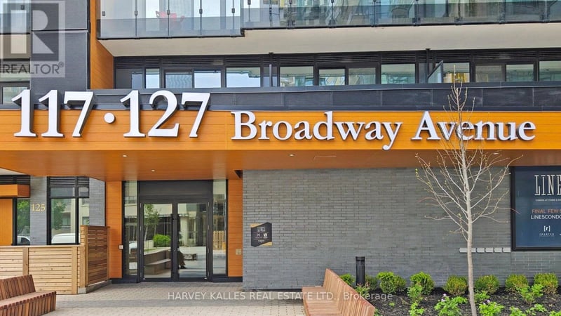 #3302 127 Broadway Avenue, Toronto (Mount Pleasant West), Ontario, M4P1V4, Toronto (Mount Pleasant West), Ontario — photo 1 of 5