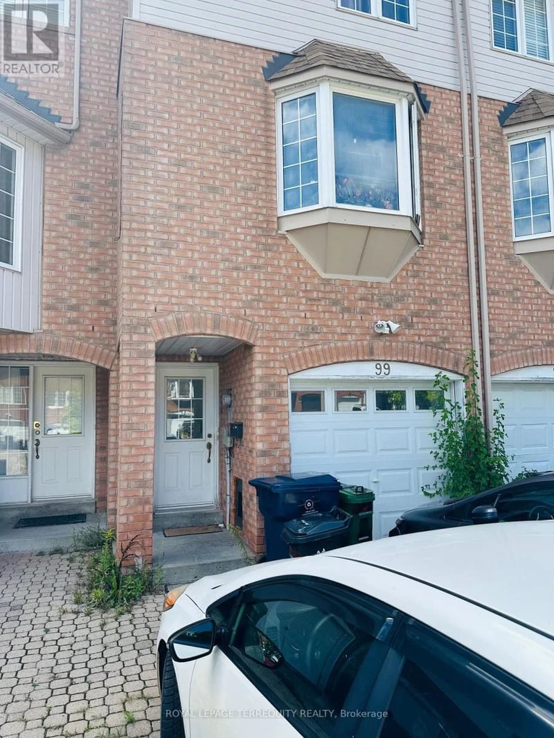 99 Sufi Crescent, Toronto (Victoria Village), Ontario, M4A2X2, Toronto (Victoria Village), Ontario — photo 1 of 3