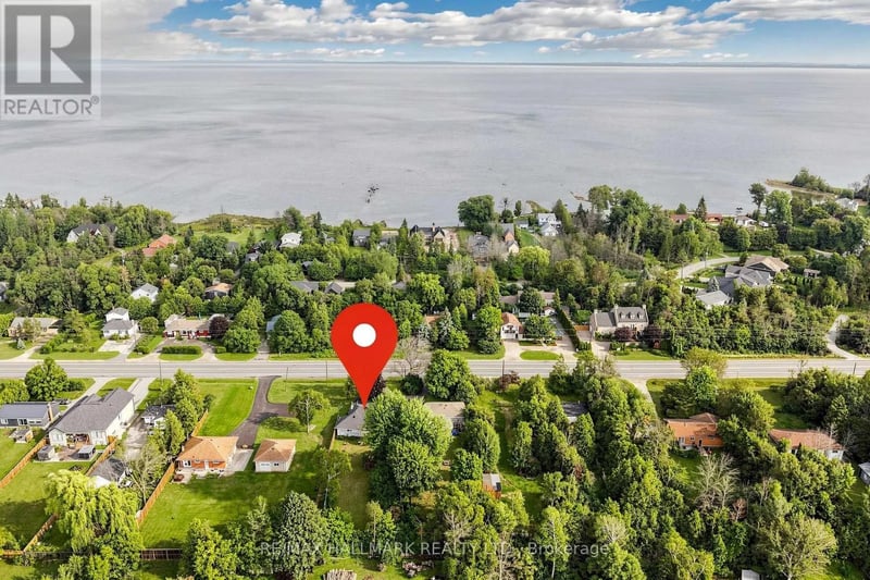 9775 Beachwood Road, Collingwood, Ontario, L9Y3Z1, Collingwood, Ontario — photo 1 of 5