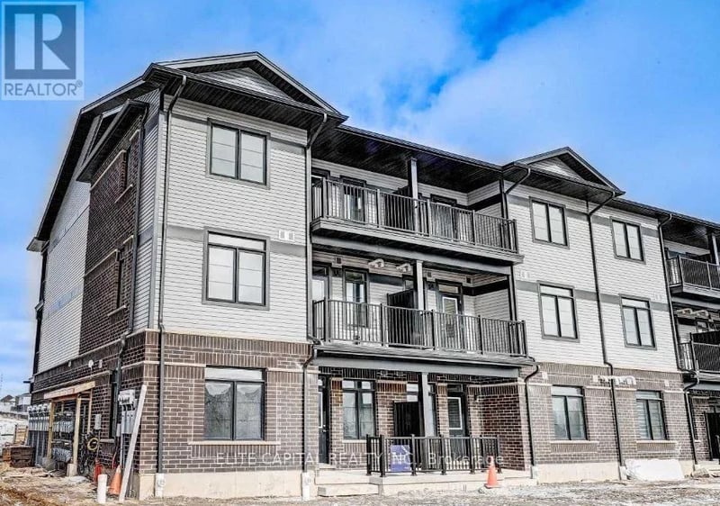 104 Oat Lane, Kitchener, Ontario, N2R0S8, Kitchener, Ontario — photo 1 of 5