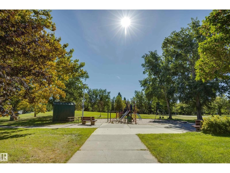 10916 151 ST NW, Edmonton, Alberta, T5P1W1, Edmonton, Alberta — photo 1 of 5