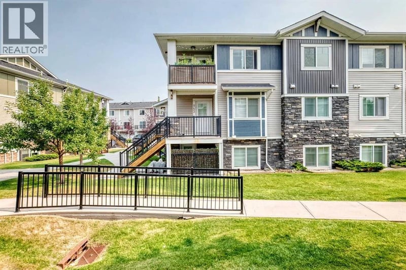 300 MARINA Drive, Chestermere, Alberta, T1X0P6, Chestermere, Alberta — photo 1 of 5